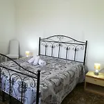 Maddalena A Οτράντο