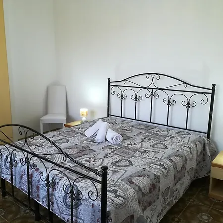 Villa Maddalena A *