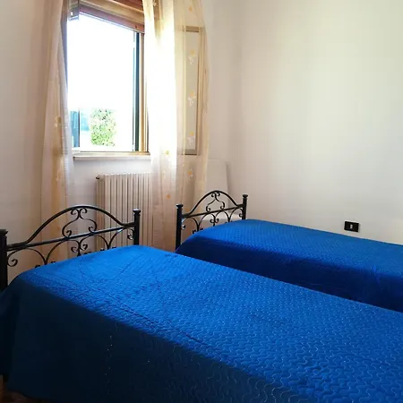 Maddalena A Villa